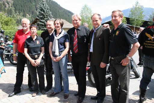 Rollin' Toys-Biker helfen Kindern-Tour 2011